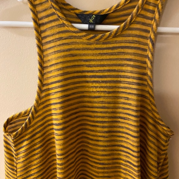 G-21 yellow & black striped baby doll tank top size medium - Picture 2 of 8